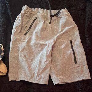Men's Gray Shorts